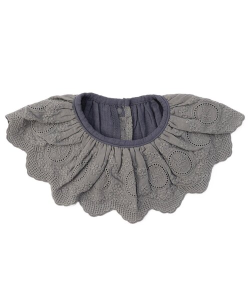 Ampersand（アンパサンド）の「レースラウンドスタイ（スタイ/よだれかけ・キッズ・オフホワイト/チャコール/ラベンダー・90）」の3枚目の写真