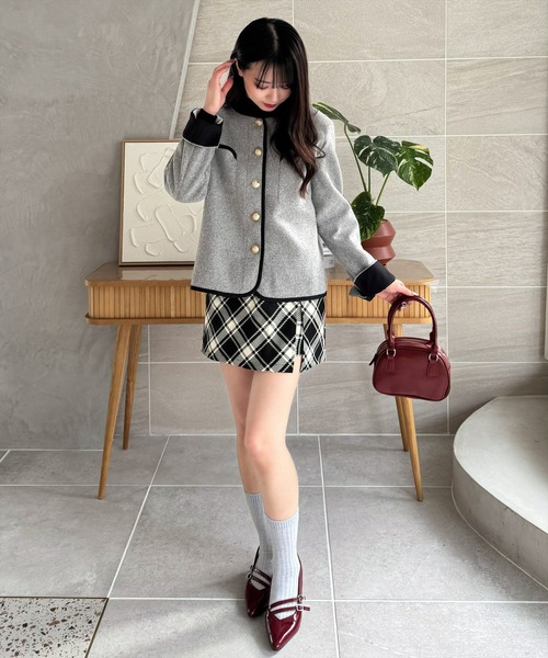 clear（クリア）の「配色パイピングポケット付キジャケット[綺麗目 オフィスカジュアル 着回し抜群 大人 カジュアル] ≪2025SS新作≫（その他アウター・レディース・アイボリー/グレー・F）」の5枚目の写真