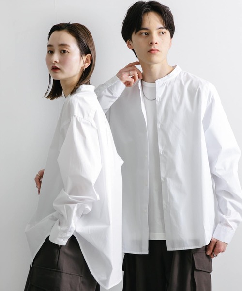 SENSE OF PLACE by URBAN RESEARCH（センスオブプレイスバイアーバンリサーチ）の「『WEB限定』『ユニセックス』『イージーケア』コンフォートバンドカラーシャツ（シャツ/ブラウス・メンズ・ホワイト/ライトブルー/ブルー系その他・MEDIUM/LARGE/X-LARGE）」の2枚目の写真