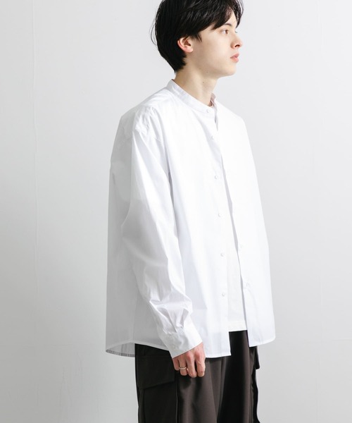 SENSE OF PLACE by URBAN RESEARCH（センスオブプレイスバイアーバンリサーチ）の「『WEB限定』『ユニセックス』『イージーケア』コンフォートバンドカラーシャツ（シャツ/ブラウス・メンズ・ホワイト/ライトブルー/ブルー系その他・MEDIUM/LARGE/X-LARGE）」の7枚目の写真