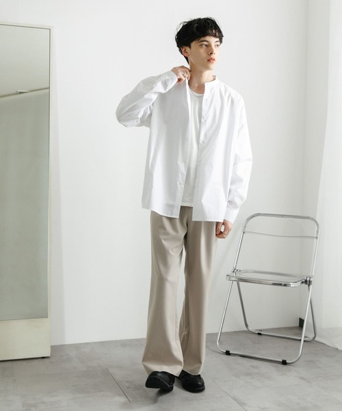 SENSE OF PLACE by URBAN RESEARCH（センスオブプレイスバイアーバンリサーチ）の「『WEB限定』『ユニセックス』『イージーケア』コンフォートバンドカラーシャツ（シャツ/ブラウス・メンズ・ホワイト/ライトブルー/ブルー系その他・MEDIUM/LARGE/X-LARGE）」の13枚目の写真