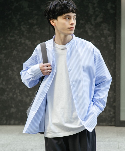 SENSE OF PLACE by URBAN RESEARCH（センスオブプレイスバイアーバンリサーチ）の「『WEB限定』『ユニセックス』『イージーケア』コンフォートバンドカラーシャツ（シャツ/ブラウス・メンズ・ホワイト/ライトブルー/ブルー系その他・MEDIUM/LARGE/X-LARGE）」の19枚目の写真