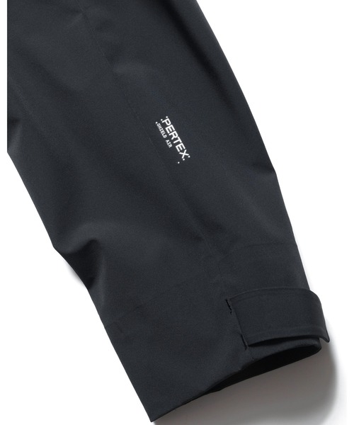 AUTHENTIC UTILITY TEAM HALF ZIP JACKET（ブルゾン）｜F.C.Real