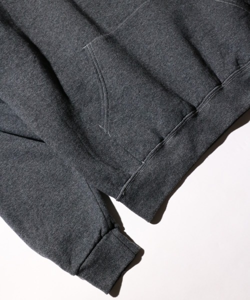 JERZEES（ジャージーズ）の「JERZEES / ジャージーズ GARMENT DYE PULL OVER HOODIE ガーメントダイ プルオーバーパーカー（パーカー・メンズ・オレンジ/ブラウン/ライトグリーン/チャコールグレー/ターコイズブルー/クリーム・MEDIUM/LARGE/X-LARGE）」の11枚目の写真