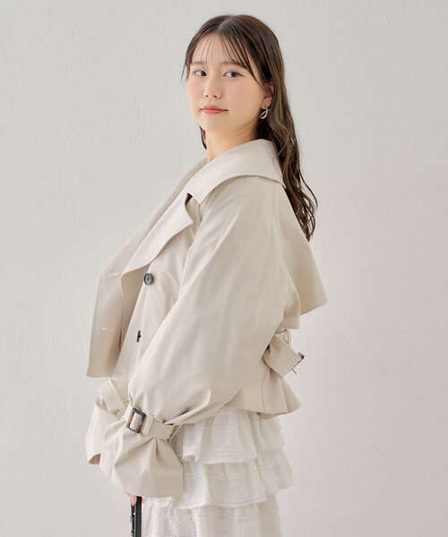 Chico（チコ）の「ショートトレンチコート（トレンチコート・レディース・ベージュ/ネイビー/アイボリー・FREE）」の13枚目の写真