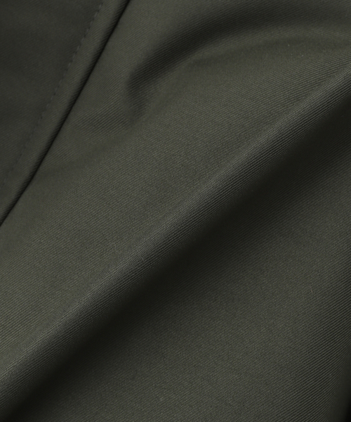 Pyrenex(ピレネックス)の「PYRENEX (ピレネックス) PAU / ポー HMU026(ダウンジャケット/コート・メンズ・カーキ/ブラック・X-LARGE/SMALL/MEDIUM/LARGE)」の4枚目の写真