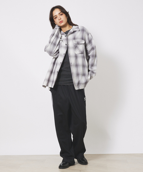 adidas(アディダス)の「【adidas/アディダス】ADIDAS BAGGY TP /バギートラックパンツ/ジャージ(その他パンツ・メンズ・ブラック/ネイビー・M/L/XL)」の17枚目の写真