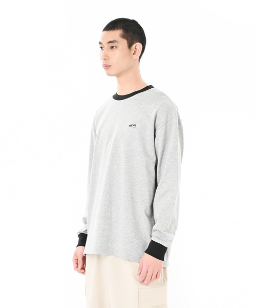 NEW BALANCE（ニューバランス）の「シューパッチロングスリーブTシャツ（Tシャツ/カットソー・メンズ・オフホワイト/ライトグレー/ブラック/ブルーグレー・XX-LARGE/X-LARGE/LARGE/MEDIUM/SMALL）」の22枚目の写真