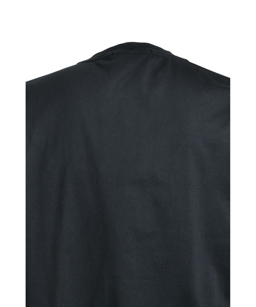 STONE ISLAND(ストーンアイランド)の「SS T-SHIRT(Tシャツ/カットソー・メンズ・ブラック・XL/LL)」の8枚目の写真