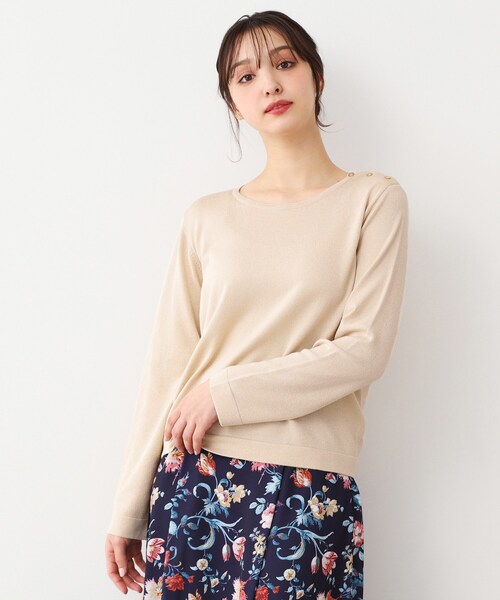 LAURA ASHLEY(ローラアシュレイ)の「【天竺編み】肩ボタン ラメニット(ニット/セーター・レディース・アイボリー/ネイビー・40/38)」の1枚目の写真