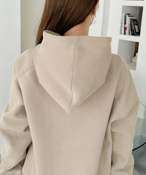 Eclat one（エクラワン）の「【Eclat one】ピグメント加工 袖口レイヤード ビッグサイズ パーカー（パーカー・レディース・ベージュ/グレー・M/S）」の8枚目の写真