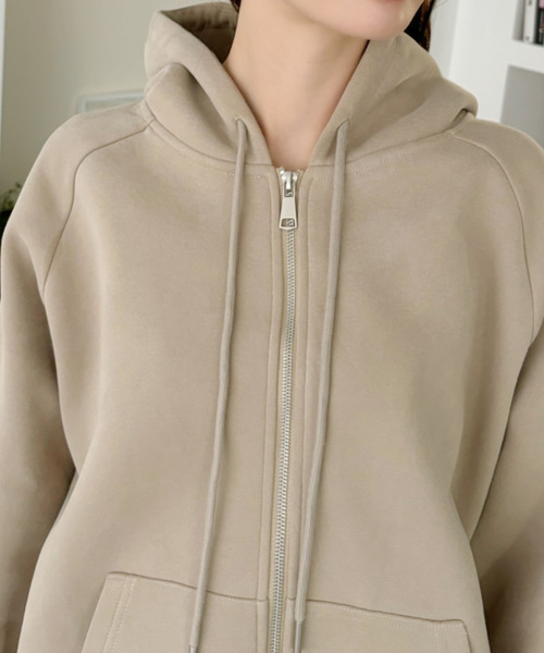 Eclat one（エクラワン）の「【Eclat one】ピグメント加工 袖口レイヤード ビッグサイズ パーカー（パーカー・レディース・ベージュ/グレー・M/S）」の10枚目の写真