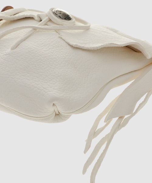 BOW WOW(バウワウ)の「DEER SKIN BAG(ショルダーバッグ・メンズ・ブラウン/ブラック/ホワイト・ONE SIZE)」の8枚目の写真