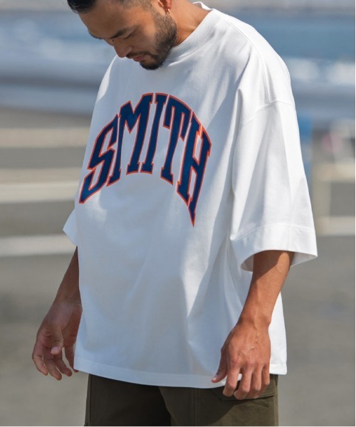 Sunny Smith（サニースミス）の「【SUNNY SMITH】 Heavy Smith School Logo SS Tee（Tシャツ/カットソー・メンズ・オフホワイト/チャコールグレー/レッド・FREE）」の8枚目の写真