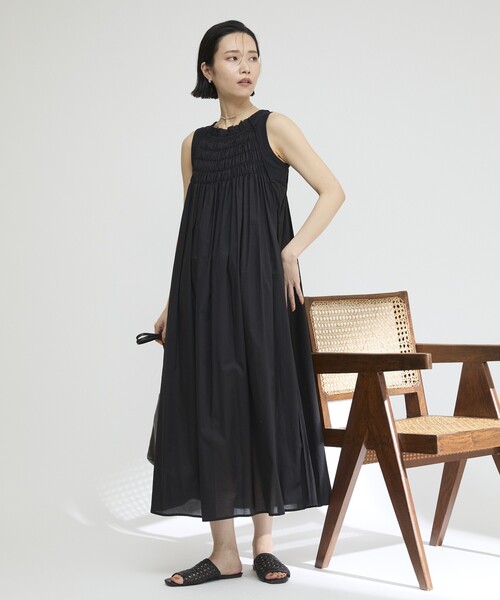 Firsthand(ファーストハンド)の「Firsthand/ファーストハンド ランニングスティッチングキャミワンピース / コットンボイルワンピース(ワンピース・レディース・ブルーグリーン/ブラック/ブルー・FREE)」の1枚目の写真