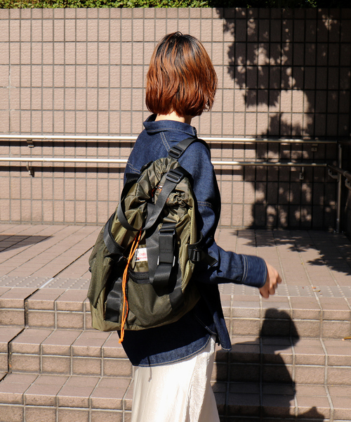 Caribou（カリブー）の「追加7【CARIBOU MOUNTAINEERING】ライトウェイトパックトート / バックパック / トートバッグ / 2WAY【WEB限定】（トートバッグ・レディース・カーキ/ブラック/ベージュ・フリー）」の7枚目の写真