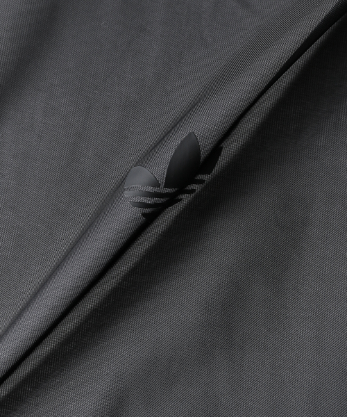 IENA（イエナ）の「adidas Originals/アディダスオリジナルス シアートラックトップ KRI40（その他アウター・レディース・ブラック・FREE）」の21枚目の写真