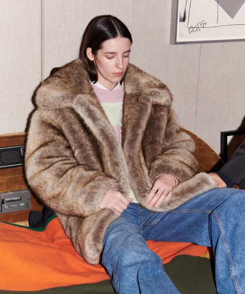 jakke（ジャッキー）の「ROSEMARY（その他アウター・レディース・サンドベージュ/ブラウン・M/S）」の2枚目の写真