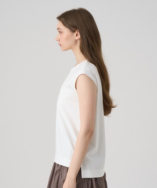 ANAYI（アナイ）の「コットンスムースフレンチプルオーバー（Tシャツ/カットソー・レディース・オフホワイト/ブラック/ブルー・38/36）」の5枚目の写真