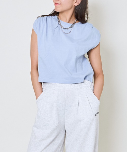 GORGE（ゴージ）の「《タックショルダー×コンパクト丈》レディース フレンチスリーブTシャツ シンプル 春夏秋（Tシャツ/カットソー・レディース・オフホワイト/ピンク/ブルー/チャコール・F）」の6枚目の写真