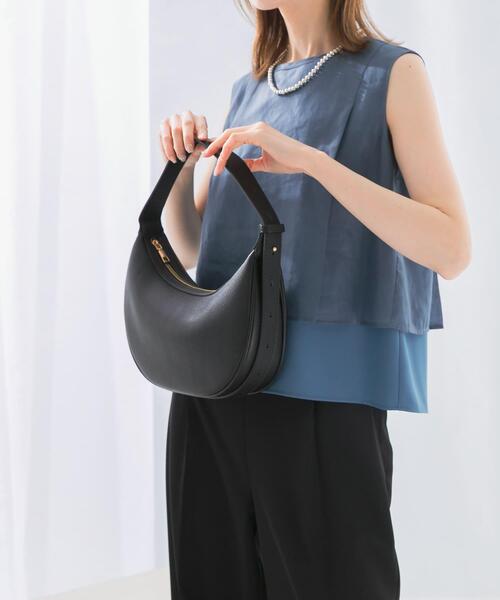 URBAN RESEARCH ROSSO WOMEN（アーバンリサーチ　ロッソ）の「ハーフムーンバッグ（ハンドバッグ・レディース・ブラウン/グレー系その他/ブラック・-）」の2枚目の写真