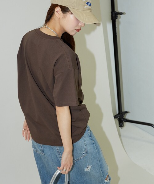 新品未使用タグ付★MARY QUANT × PUBLUXスタッズ付きTシャツ 新品未使用タグ付☆MARY QUANT × PUBLUXスタッズ付きTシャツ