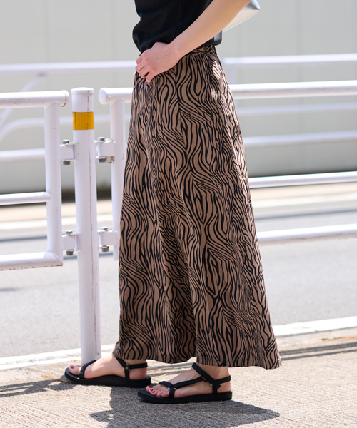 THOUSAND MILE(サウザンドマイル)の「《追加2》【THOUSAND MILE/サウザンドマイル】WAVE ADJUST SKIRT ZEBRA(スカート・レディース・ブラウン系その他・FREE)」の6枚目の写真