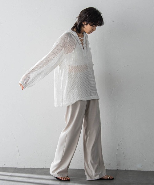 MAYSON GREY（メイソングレイ）の「メッシュアノラックパーカー≪手洗い可能≫（シャツ/ブラウス・レディース・ブラック/ホワイト・M）」の10枚目の写真