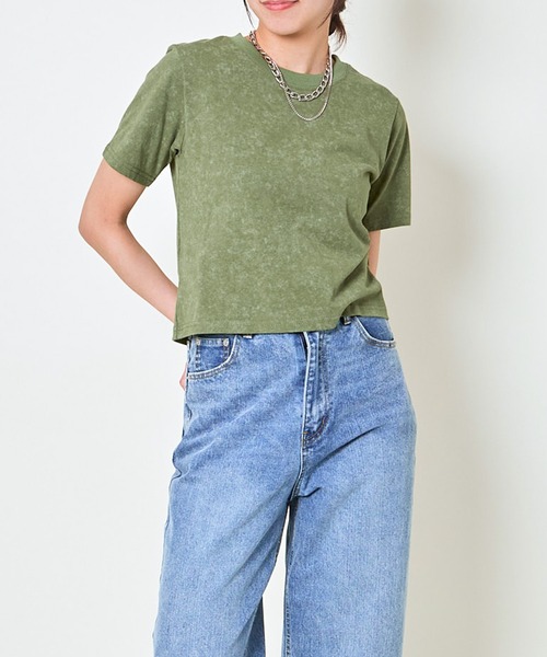 GORGE(ゴージ)の「《短丈×ヴィンテージ風カラー》無地シンプルTシャツ(Tシャツ/カットソー・レディース・レッド/イエロー/パープル/ブラック/オフホワイト/カーキ・F)」の13枚目の写真