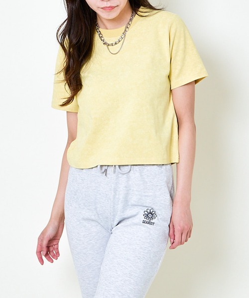 GORGE(ゴージ)の「《短丈×ヴィンテージ風カラー》無地シンプルTシャツ(Tシャツ/カットソー・レディース・レッド/イエロー/パープル/ブラック/オフホワイト/カーキ・F)」の19枚目の写真