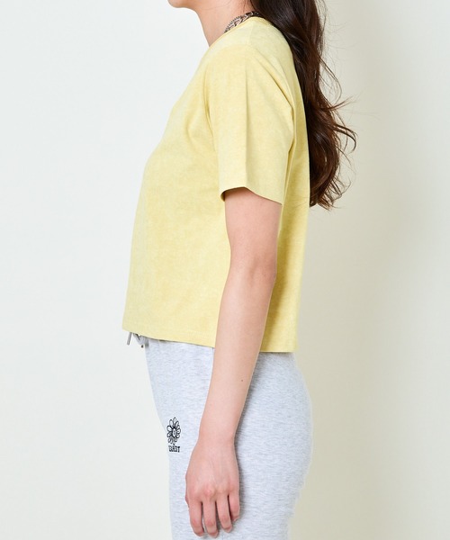 GORGE(ゴージ)の「《短丈×ヴィンテージ風カラー》無地シンプルTシャツ(Tシャツ/カットソー・レディース・レッド/イエロー/パープル/ブラック/オフホワイト/カーキ・F)」の22枚目の写真