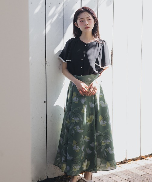ベネチアングラス　ガラス製女性像 花柄スカート 小さいサイズ 花柄ドラマティックフレアスカート 低身長さん