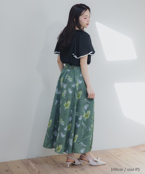 Petitjo（プッチージョ）の「小さいサイズ　花柄ドラマティックフレアスカート　低身長さん・小柄女性（スカート・レディース・ネイビー/グリーン・PSS/PS/PM/PL）」の19枚目の写真