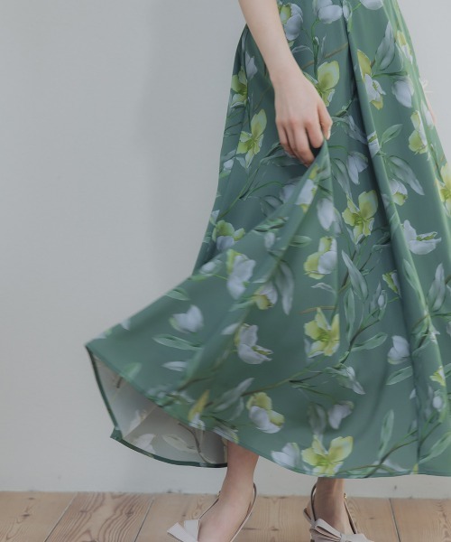 Petitjo（プッチージョ）の「小さいサイズ　花柄ドラマティックフレアスカート　低身長さん・小柄女性（スカート・レディース・ネイビー/グリーン・PSS/PS/PM/PL）」の22枚目の写真
