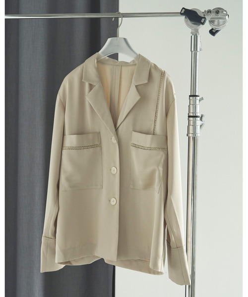 anuke（アンヌーク）の「Satin Tailored Shirts（シャツ/ブラウス・レディース・ネイビー/クリーム・FREE）」の12枚目の写真