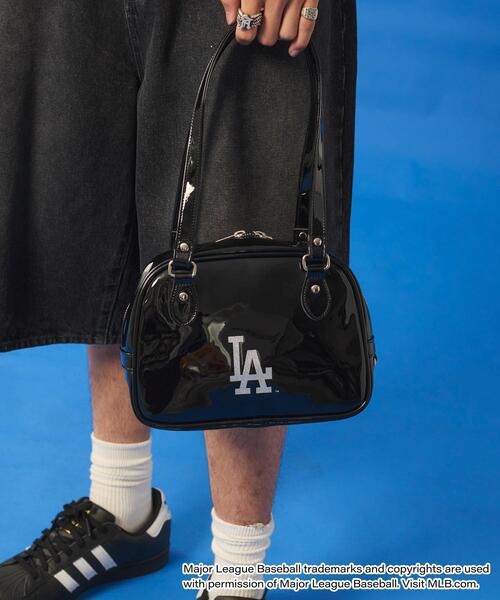 MLB(メジャーリーグベースボール)の「∴WEGO/MLB別注エナメルボストンバッグ(ボストンバッグ・レディース・ブラック/ホワイト/ブラウン・FREE)」の19枚目の写真