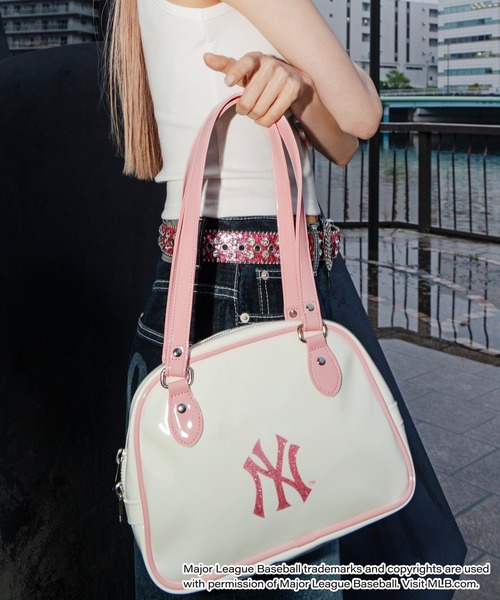 ★MLB★[25S 新商品]ベーシック アスレジャー ホボバッグ ∴WEGO/【25年春夏新作】MLB別注エナメルボストンバッグ