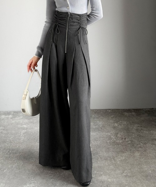 mily bilet（ミウィビレット）の「【mily bilet】コルセット風で“キュッ”と細見え。ウエストシャーリングハイウエストタック入りワイドパンツ（その他パンツ・レディース・アイボリー/ブラック/グレー系その他・X-LARGE/SMALL/MEDIUM/LARGE）」の3枚目の写真