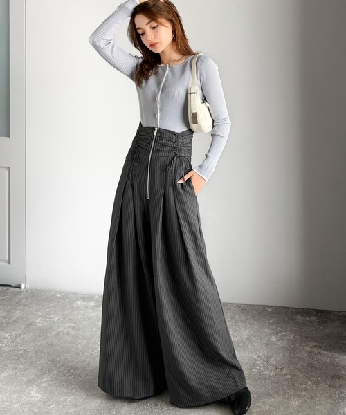 mily bilet（ミウィビレット）の「【mily bilet】コルセット風で“キュッ”と細見え。ウエストシャーリングハイウエストタック入りワイドパンツ（その他パンツ・レディース・アイボリー/ブラック/グレー系その他・X-LARGE/SMALL/MEDIUM/LARGE）」の18枚目の写真