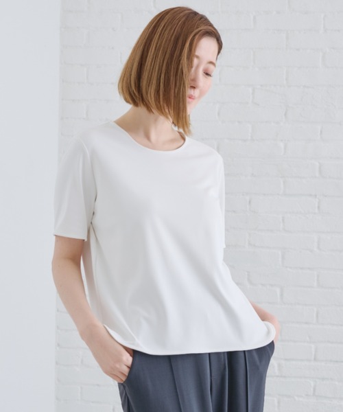 AOYAMA(アオヤマ)の「【透けない白・UVカット】透けないカットソー/半袖/ホワイト/クルーネック/フロントタック|通勤&オフィス&インターン&実習|自宅で洗える・ストレッチ・防止シワ|(Tシャツ/カットソー・レディース・ホワイト系1/ホワイト系2・LL/S/M/L)」の6枚目の写真