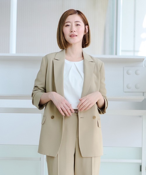AOYAMA(アオヤマ)の「【透けない白・UVカット】透けないカットソー/半袖/ホワイト/クルーネック/フロントタック|通勤&オフィス&インターン&実習|自宅で洗える・ストレッチ・防止シワ|(Tシャツ/カットソー・レディース・ホワイト系1/ホワイト系2・LL/S/M/L)」の21枚目の写真
