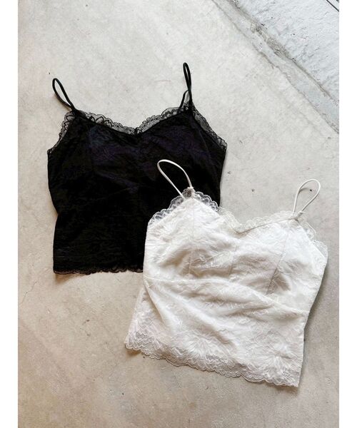 dazzlin（ダズリン）の「カップ付レースキャミソール（キャミソール・レディース・ブラック/オフホワイト・FREE）」の3枚目の写真