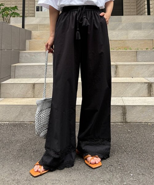 CIAOPANIC TYPY(チャオパニックティピー)の「切替レースワイドパンツ(その他パンツ・レディース・ホワイト/ブラック/ブラウン/カーキ・SMALL/MEDIUM)」の3枚目の写真