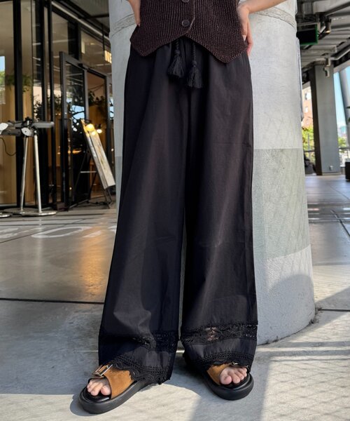 CIAOPANIC TYPY(チャオパニックティピー)の「切替レースワイドパンツ(その他パンツ・レディース・ホワイト/ブラック/ブラウン/カーキ・SMALL/MEDIUM)」の13枚目の写真