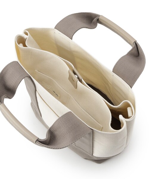 SHOO・LA・RUE(シューラルー)の「【2WAY】キャンバストートバッグ(トートバッグ・レディース・グレー/ブラック/アイボリー系4・00)」の21枚目の写真