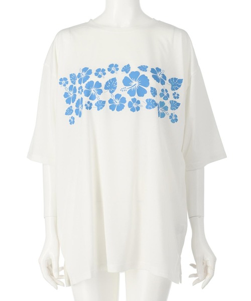 anap mimpi(アナップミンピ)の「バック ハイビスカス プリント オーバーサイズ Tシャツ(Tシャツ/カットソー・レディース・ラベンダー/オフホワイト/ネイビー・FREE)」の12枚目の写真