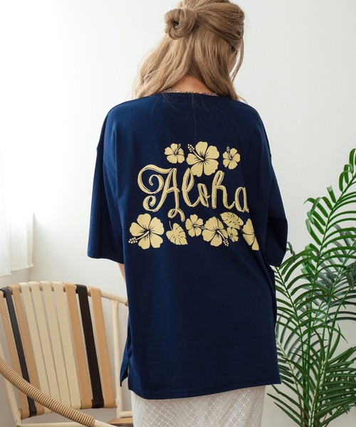 anap mimpi(アナップミンピ)の「バック ハイビスカス プリント オーバーサイズ Tシャツ(Tシャツ/カットソー・レディース・ラベンダー/オフホワイト/ネイビー・FREE)」の20枚目の写真