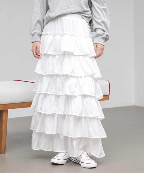 DAY CLOSET（デイ クローゼット）の「【ロング丈/裏地付き/軽いのにボリューミー】ドレッシーティアードフリルスカート レディース（スカート・レディース・ブラック/ホワイト・FREE）」の16枚目の写真