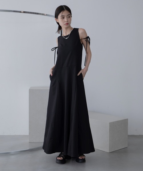 VACANCY（ヴァカンシー）の「メッシュアウトカット厚底サンダル（サンダル・レディース・ブラック/ブルー・MEDIUM/LARGE/X-LARGE）」の7枚目の写真