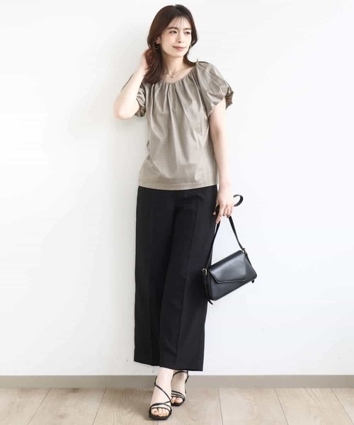 OFUON le MK(オフオンルエムケー)の「バルーンスリーブカットソー/接触冷感/洗える(Tシャツ/カットソー・レディース・イエロー/カーキブラウン/ホワイト・38/36)」の12枚目の写真
